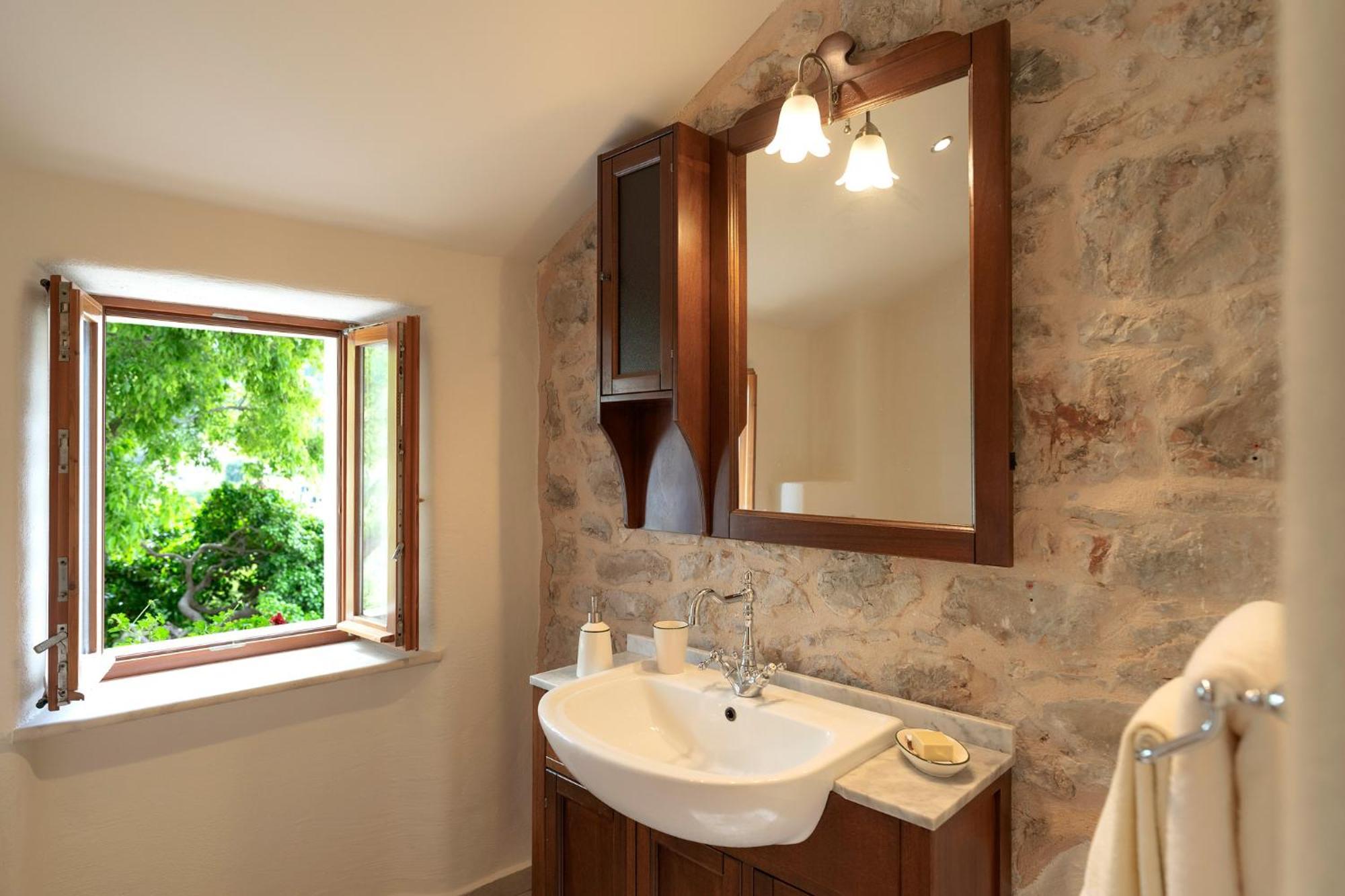 Hedera - Beautiful Stone House Hvar